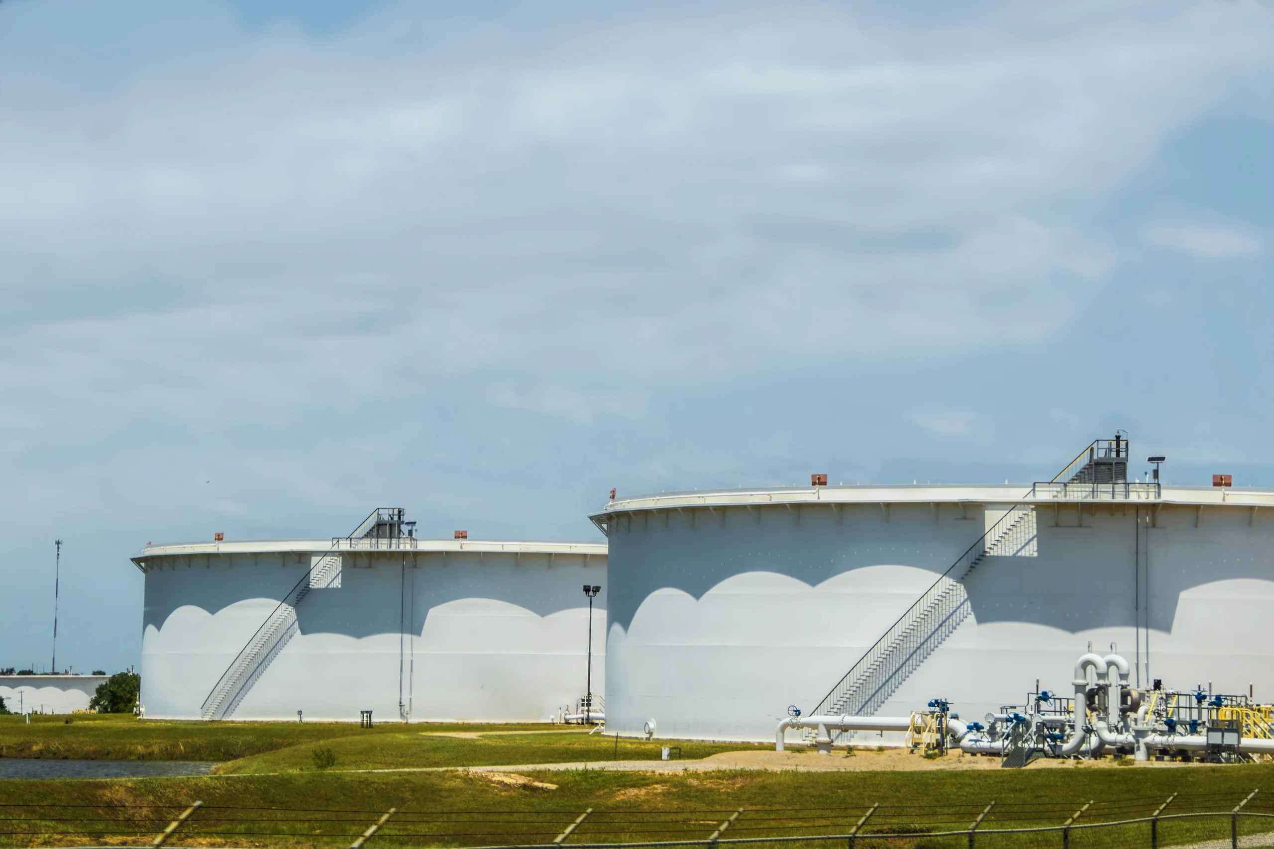 Cushing pipeline tank storage